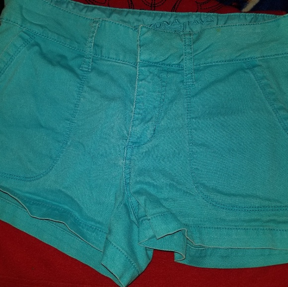 Shorts - Picture 4 of 6